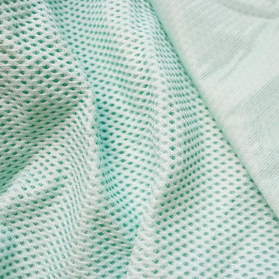 Good price 400GSM Materiale a maglia d'aria 2mm tessuto a maglia di nylon poliestere da 57 a 58 pollici in linea
