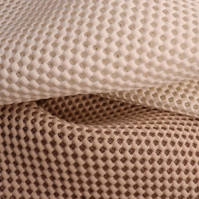 3 mm Materiale a maglia ad aria altamente resistente Tessuto a maglia ad aria antimicrobica 2