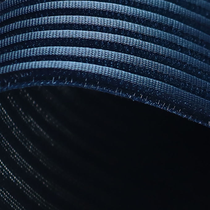 Materiale a maglia 3D a prova di lacrime e traspirante tessuto a maglia di poliestere 240GSM per scarpe 3