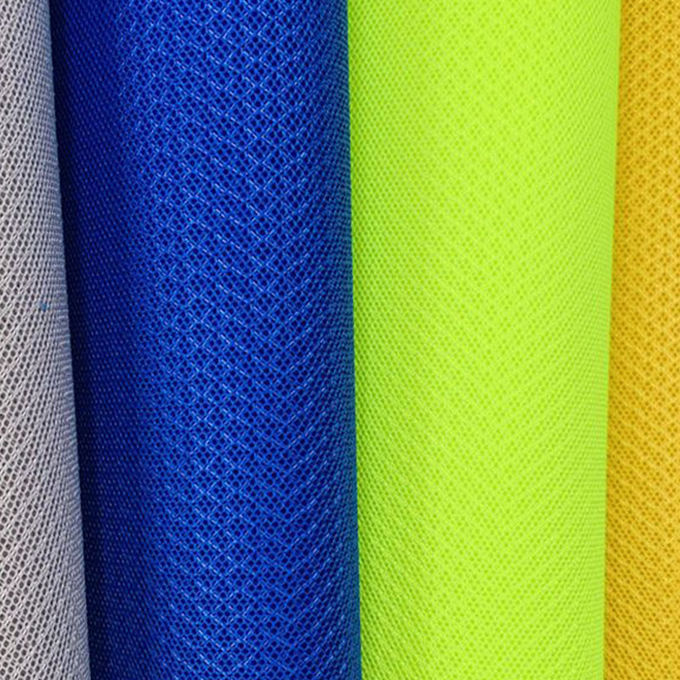 320GSM Tessuto a maglia 3D leggero Tessuto a maglia pneumatico in poliestere 58IN 2