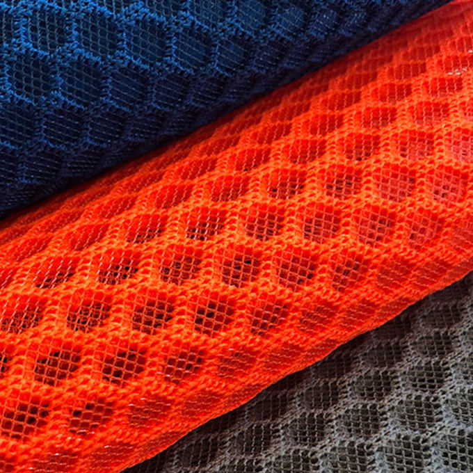 100% poliestere riciclata Poliestere a maglia a maglia Airmesh 3D Materiale a maglia 2