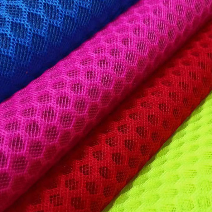 100% poliestere riciclata Poliestere a maglia a maglia Airmesh 3D Materiale a maglia 6
