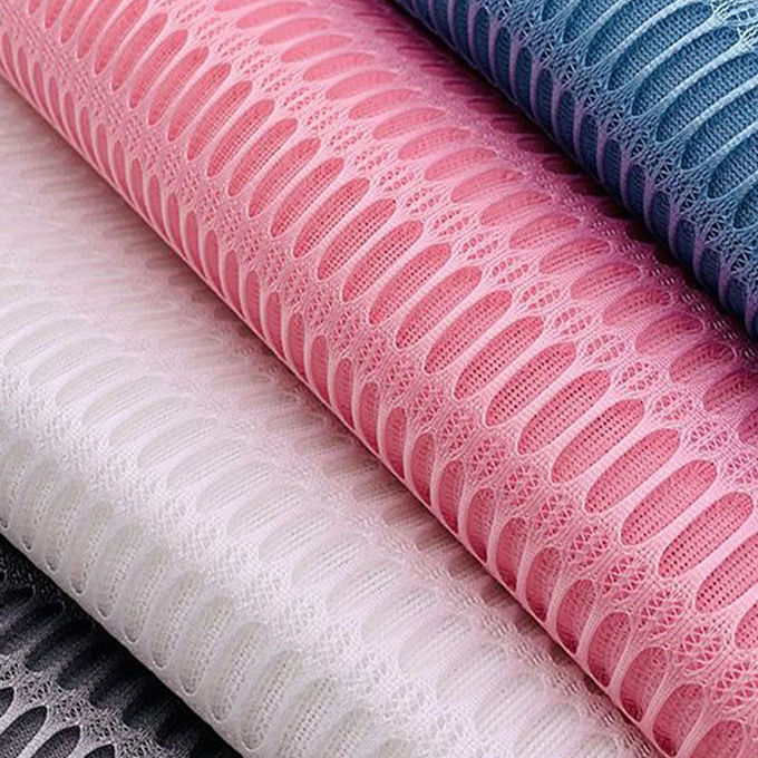 Materiale di maglia 3D resistente alla rottura da 3 mm a 360GSM 2