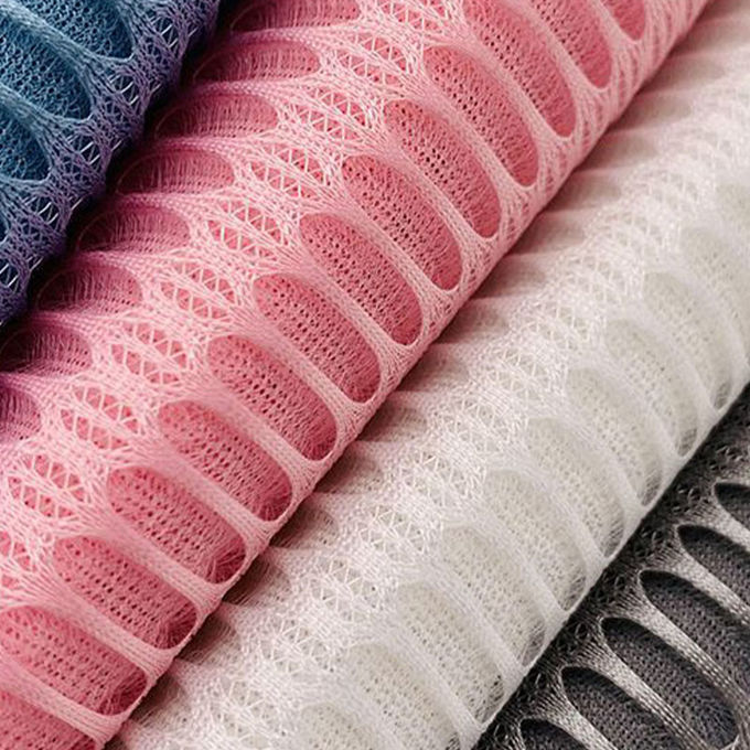 Materiale di maglia 3D resistente alla rottura da 3 mm a 360GSM 1