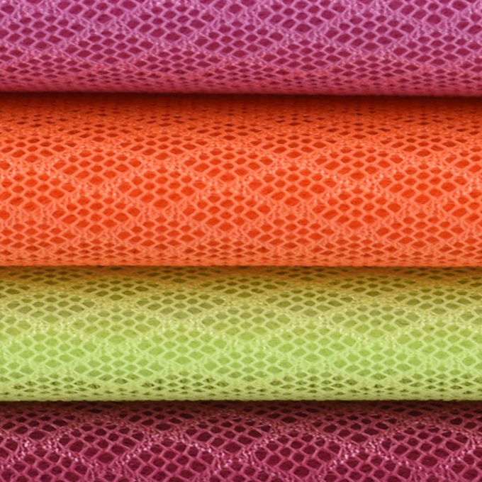 200×200 280gm 3D Spacer Mesh Polyester Athletic Mesh Fabric per migliorare l'estetica 6
