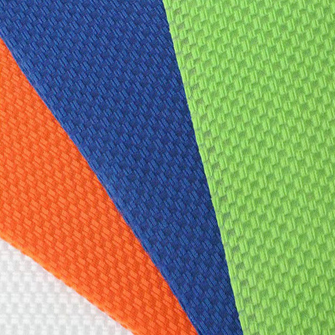 320gm Airmesh Materiale a maglia di poliestere a maglia a maglia traspirante Tessuto a maglia per materasso 2