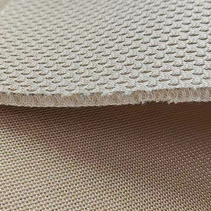 Tessuto a maglia 3D spaziale a maglia 3D traspirante 100% poliestere 600GSM 2